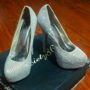 Society 86 heels nude sparkling color